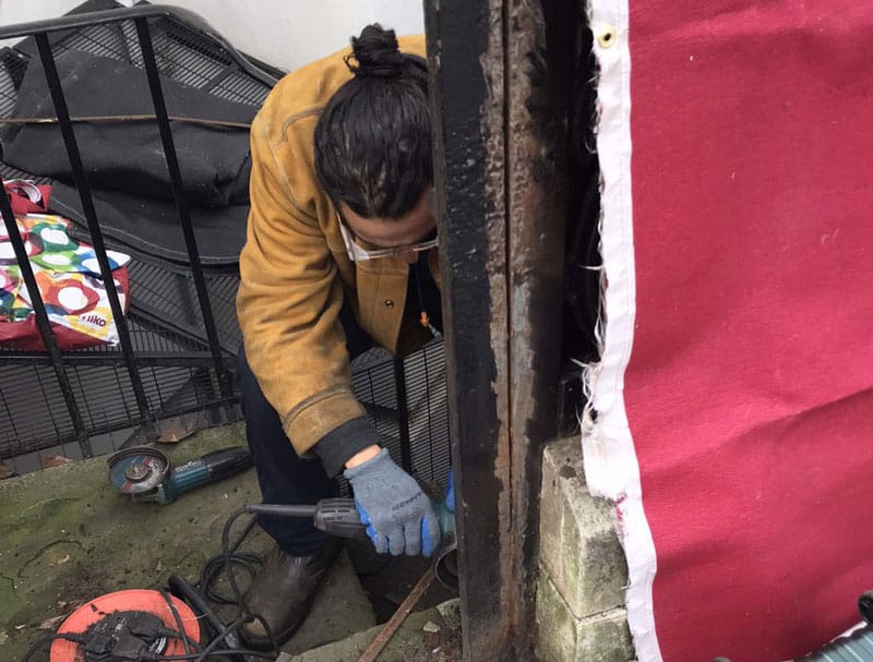 metall gate repairman